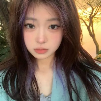 草原上的人们封面